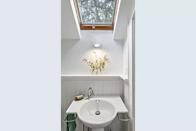 34 Washington Avenue, Bourne, MA 02532 - Photo 13