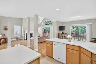 4 Hollyhock Knoll Ct, Bourne, MA 02532 - Photo 21