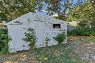 21 Lyndale Rd, Yarmouth, MA 02664 - Photo 45