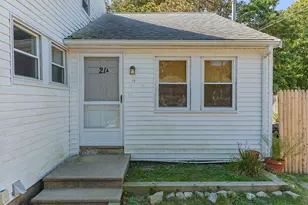 21 Lyndale Rd, Yarmouth, MA 02664 - Photo 3