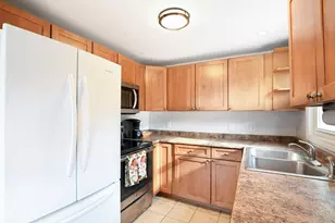 46 Alderberry Ln, Falmouth, MA 02540 - Photo 15