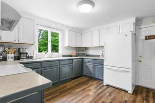 81 Monomoy Cir, Barnstable, MA 02632 - Photo 9