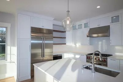 533 Woods Hole Road #B102, Falmouth, MA 02540 - Photo 7