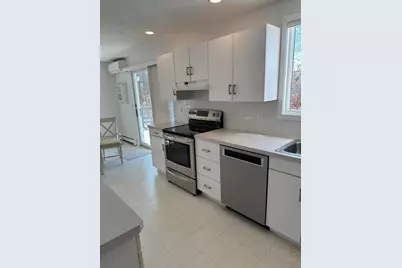 42 Hanson Circle, Falmouth, MA 02536 - Photo 5