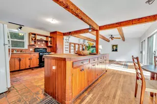 10 Shanks Pond Rd, Falmouth, MA 02540 - Photo 5