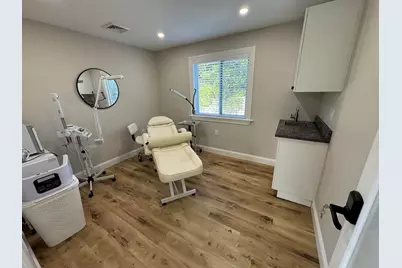 483 Route 28, Yarmouth, MA 02673 - Photo 3