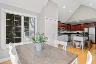 28 Gold Leaf Ln, Mashpee, MA 02649 - Photo 11