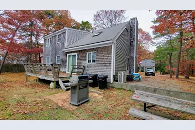 4 Debbie Lane, Mashpee, MA 02649 - Photo 3