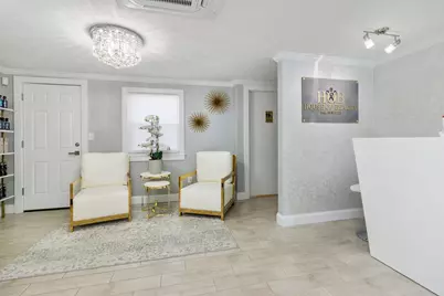 712 Main Street, Barnstable, MA 02601 - Photo 9