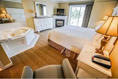 241 Grand Avenue #601, Falmouth, MA 02540 - Photo 9