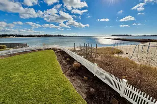 6 New Hampshire Ave, Yarmouth, MA 02673 - Photo 9