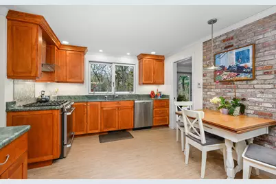 28 Lakeview Avenue, Chatham, MA 02633 - Photo 13