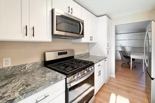 225 SW Meadows, Falmouth, MA 02536 - Photo 7