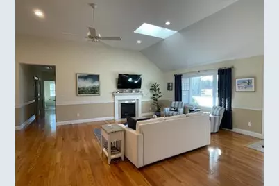 32 Faiths Way, Falmouth, MA 02536 - Photo 3