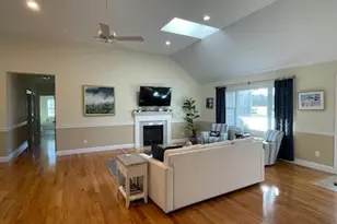 32 Faiths Wy, Falmouth, MA 02536 - Photo 3