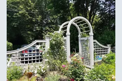 129 Hamlin Avenue, Falmouth, MA 02540 - Photo 3