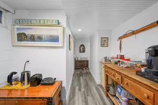 129 Hamlin Ave, Falmouth, MA 02540 - Photo 19