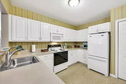 10 Oak Glen Village, Yarmouth, MA 02675 - Photo 9