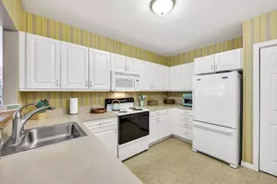 10 Oak Glen Village, Yarmouth, MA 02675 - Photo 9