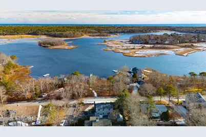 197 Monomoscoy Road, Mashpee, MA 02649 - Photo 23