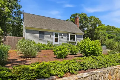 197 Monomoscoy Road, Mashpee, MA 02649 - Photo 3