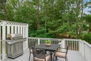 10 Kettle Ln, Mashpee, MA 02649 - Photo 31