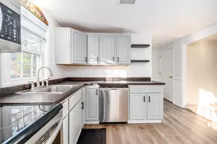 10 Old Mayfair Rd, Dennis, MA 02660 - Photo 7