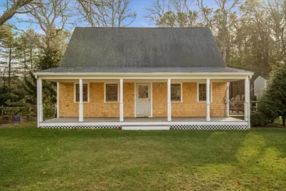 116 Franklin Terrace, Tisbury, MA 02568 - Photo 1