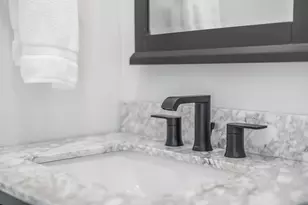 539 Commercial St, Provincetown, MA 02657 - Photo 23