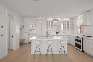 613 Commercial St, Provincetown, MA 02657 - Photo 11
