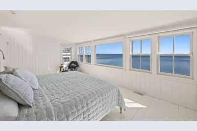 613 Commercial Street, Provincetown, MA 02657 - Photo 21