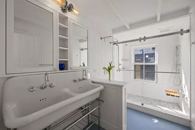 613 Commercial Street, Provincetown, MA 02657 - Photo 25