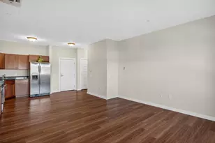 100 Alden St, Provincetown, MA 02657 - Photo 3
