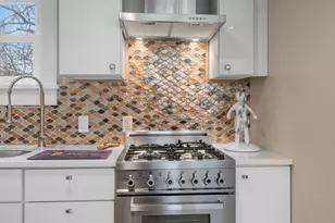 9A Conwell St, Provincetown, MA 02657 - Photo 9