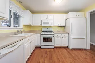 50 Pine Hill Blvd, Mashpee, MA 02649 - Photo 7