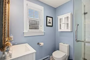 147 Commercial St, Provincetown, MA 02657 - Photo 17