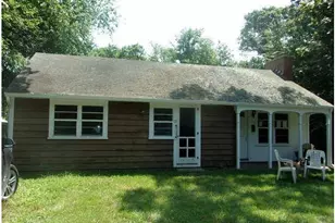 13 Sidney St, Falmouth, MA 02540 - Photo 1