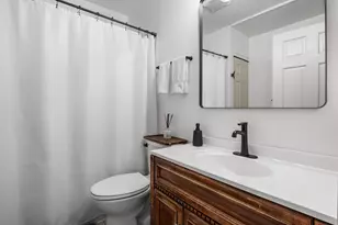 26 Winslow St, Provincetown, MA 02657 - Photo 15