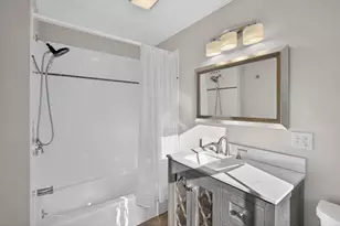 16 Conwell St, Provincetown, MA 02657 - Photo 29