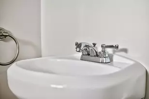 16 Conwell St, Provincetown, MA 02657 - Photo 13