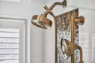 333 Commercial St, Provincetown, MA 02657 - Photo 15