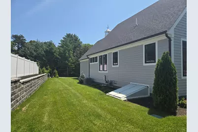 26 Country Club Lane, Mashpee, MA 02649 - Photo 7