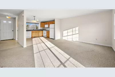 2697 Cranberry Highway #APT 21, Wareham, MA 02571 - Photo 11