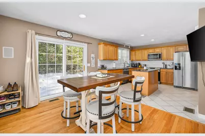173 Main Street, Mashpee, MA 02649 - Photo 9