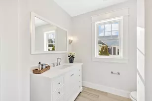 22 Country Clb Ln, Mashpee, MA 02649 - Photo 35