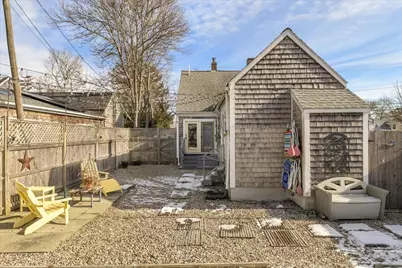 125 Sea Street, Barnstable, MA 02601 - Photo 7