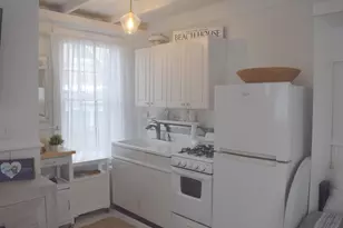 3 Bradford St, Provincetown, MA 02657 - Photo 7