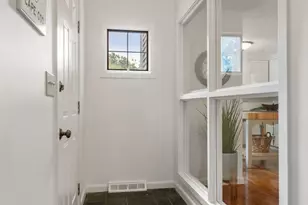 28 Chilmark Dr, Falmouth, MA 02536 - Photo 3