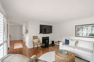 28 Chilmark Dr, Falmouth, MA 02536 - Photo 13