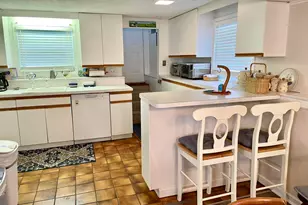 19 Maine Ave, Yarmouth, MA 02673 - Photo 9